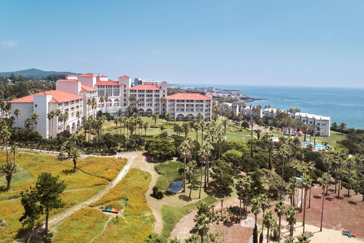 Sono Calm Jeju Hotell Seogwipo Exteriör bild